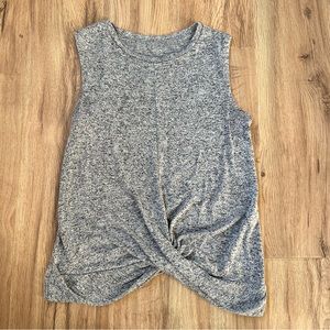 🌸 3/$20 A NEW DAY Knotted Tank Top